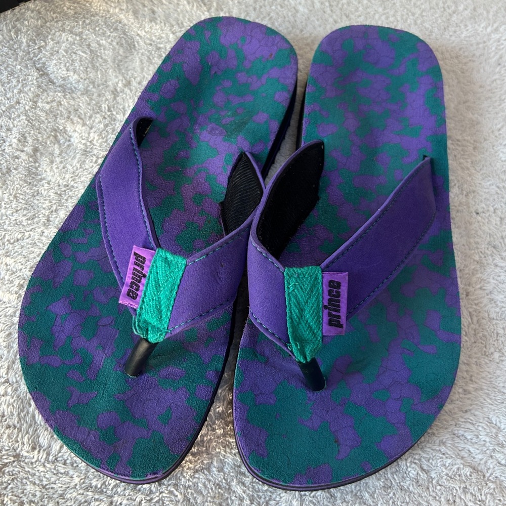 Vintage Prince Mens Flip Flops Size 11? Purple Teal Athletic Thong Sandals Foam